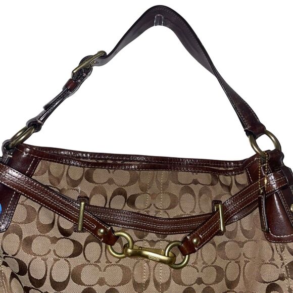 Coach XL Hamptons Hobo Bag in Signature Jacquard - Picture 3 of 12